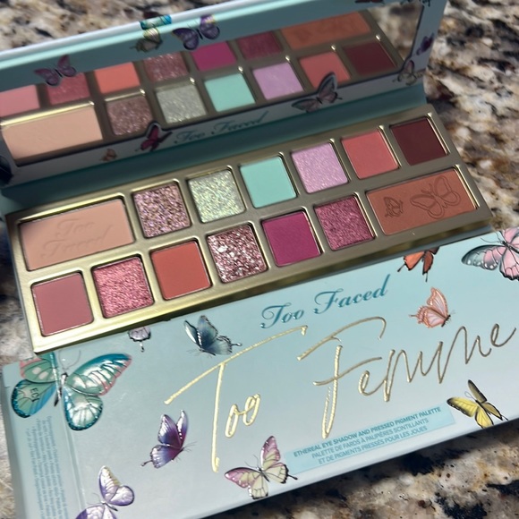 Too Faced Other - 💗🍭Too Faced Too Femme Ethereal Eyeshadow Palette